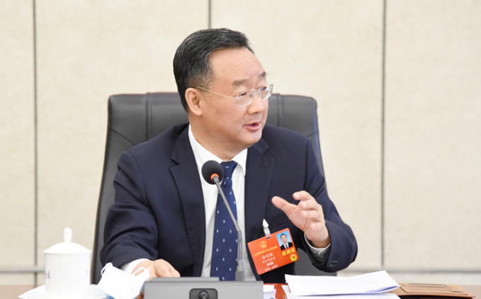【兩會快訊】唐仁健在甘肅代表團審議政府工作報告時發言