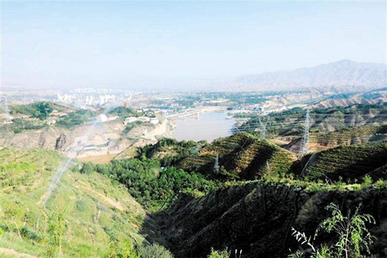 風(fēng)景這邊獨(dú)好好——寫在永靖縣黃河劉家峽庫(kù)區(qū)北岸綜合治理和高質(zhì)量發(fā)展項(xiàng)目開(kāi)工之際