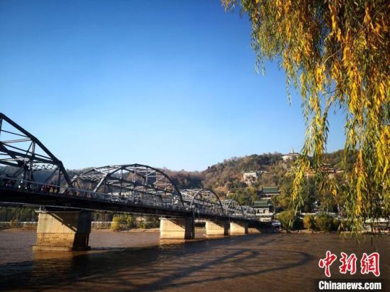 圖為黃河蘭州段秋日景色。(資料圖) 楊艷敏 攝 圖為黃河蘭州段秋日景色。(資料圖) 楊艷敏 攝