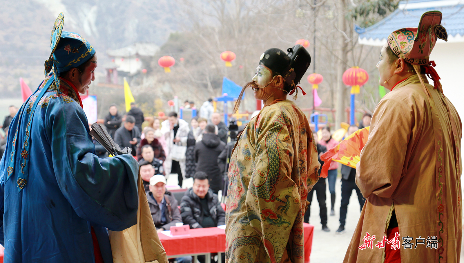 (圖片11)花燈戲演在展演。