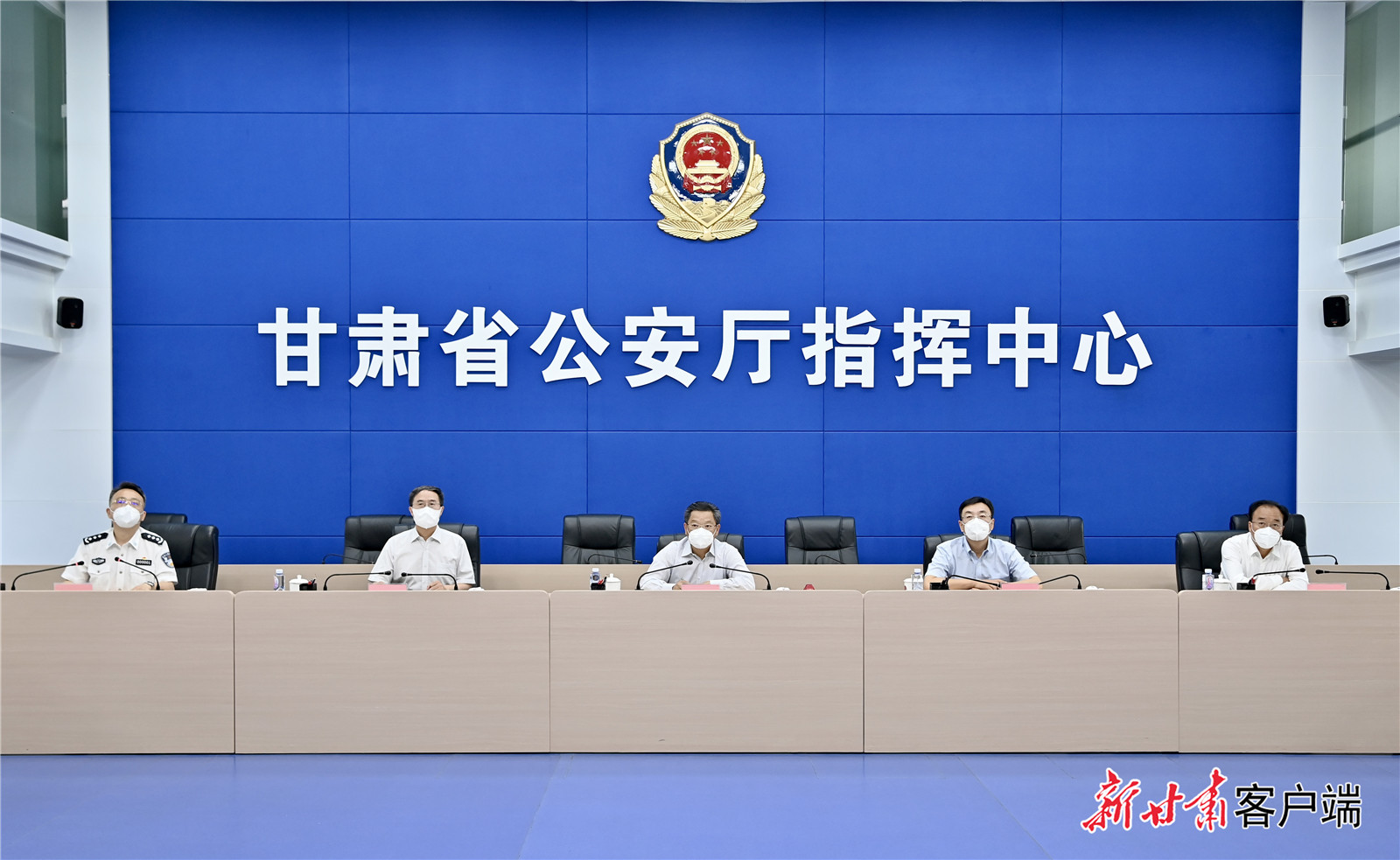 任振鶴在省公安廳調(diào)研1