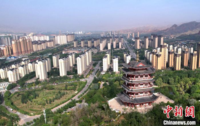 圖為“南涼古都”樂都朝陽山片區(qū)的今朝。 薛蒂 攝 圖為“南涼古都”樂都朝陽山片區(qū)的今朝。 薛蒂 攝