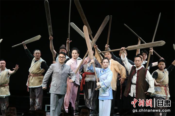 圖為演出劇照。甘肅省隴劇院供圖 圖為演出劇照。甘肅省隴劇院供圖