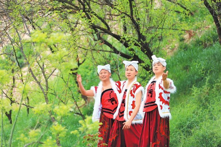 民歌聯唱 李曉鵬