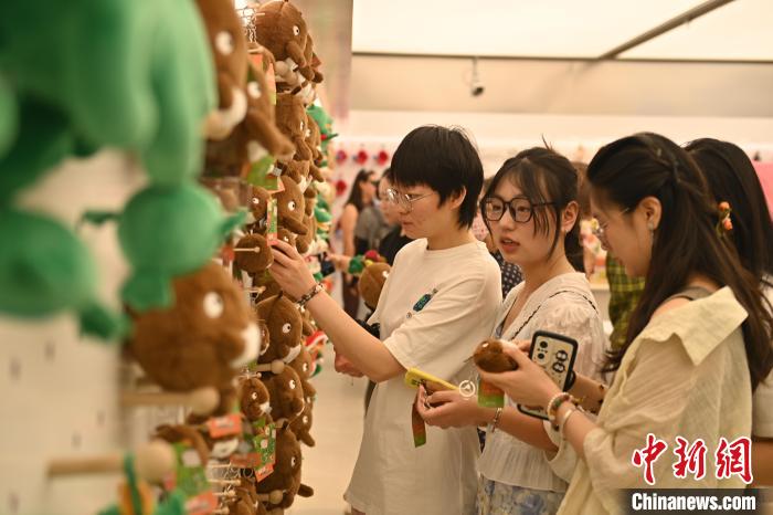 甘肅省博物館藝術生活館開館:游人感受多樣業態共享空間