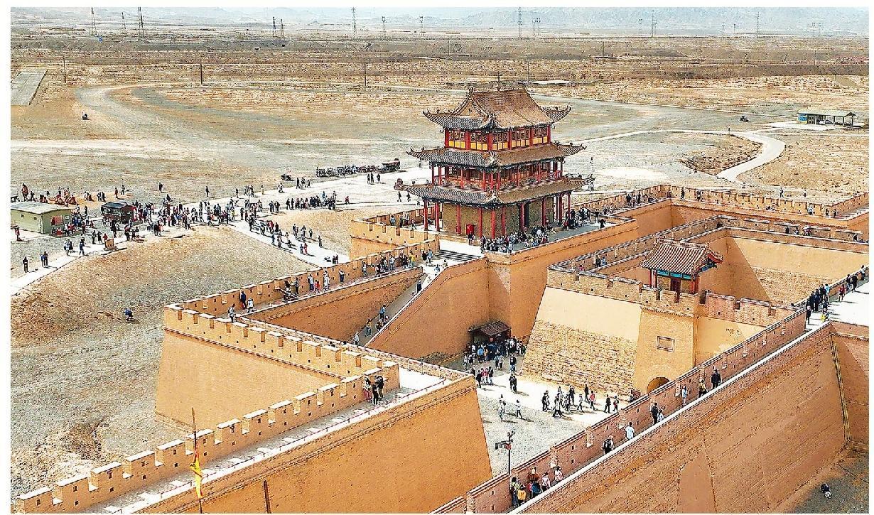 關城 李巍 攝